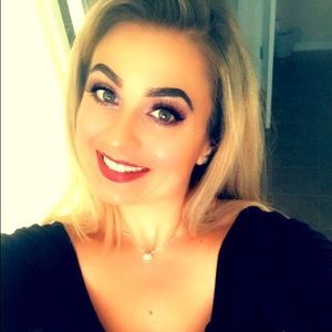 Meet your Posher, Tabitha